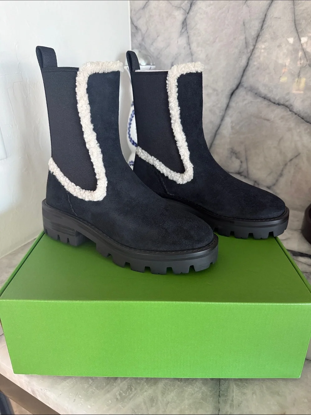 kate spade Piper Chelsea Boot size 7.5 NWT and box